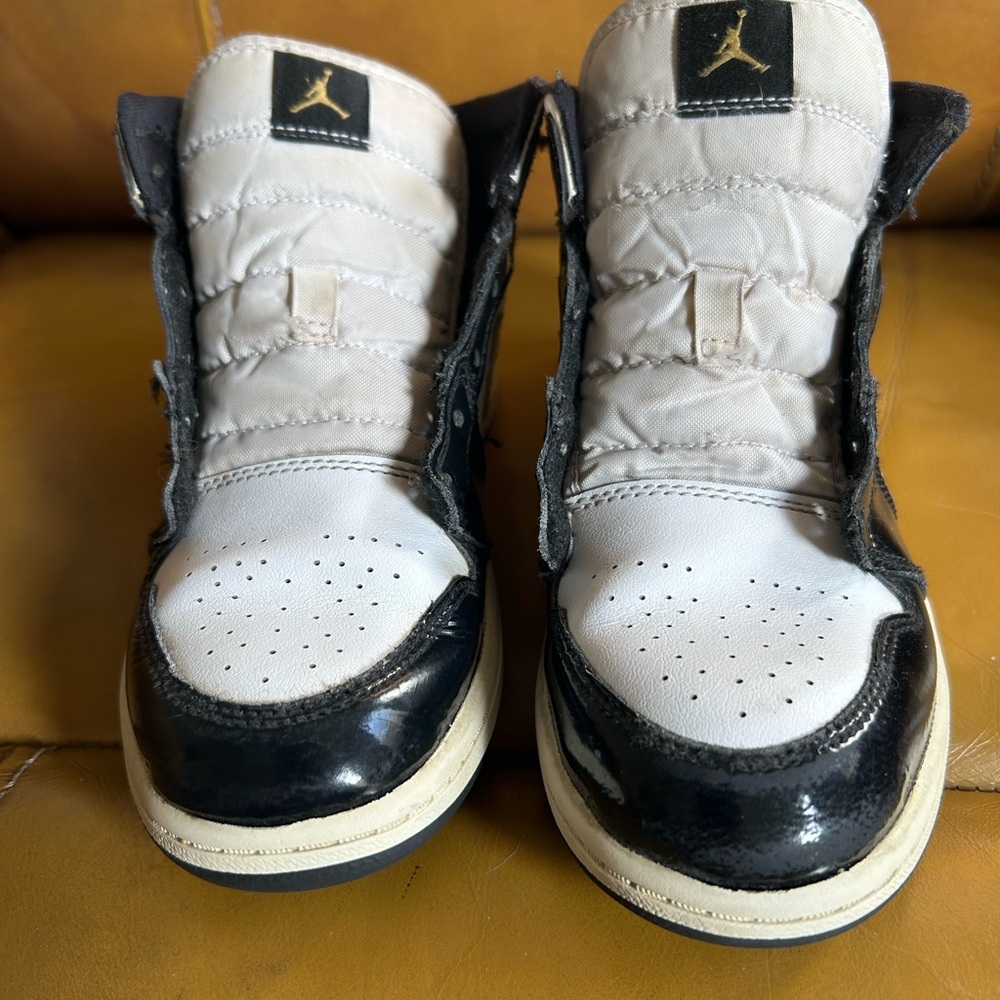 KIDS AIR JORDAN 1 used/good condition